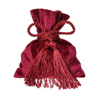 I gioielli su ordinazione del cordone del velluto di rosa insaccano il velluto del sacchetto con la nappa