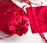 il sacchetto del cordone della parrucca 8x12inch ha personalizzato la borsa rossa del raso con Logo Fabric Drawstring Gift Bags