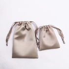 Il piccolo sacchetto d'imballaggio su misura del cordone del raso della parrucca della polvere del regalo dei gioielli insacca con il logo dell'oro